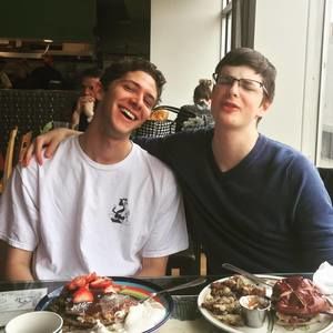 Meet your Posher, Robbie